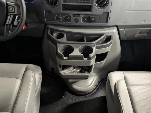 2026 Ford E-450 Cutaway E-Series Cutaway