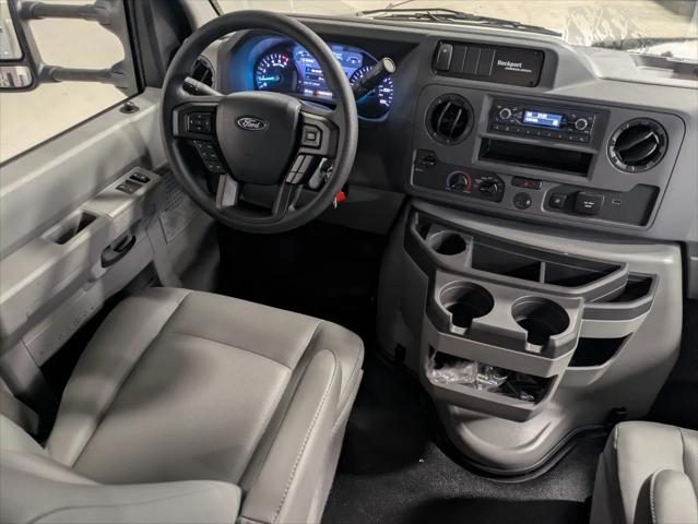 2026 Ford E-450 Cutaway E-Series Cutaway