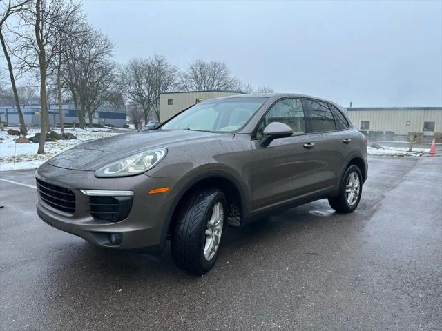 2016 Porsche Cayenne Base