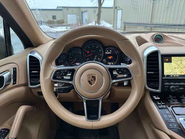 2016 Porsche Cayenne Base