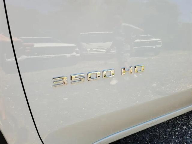 2025 Chevrolet Silverado 3500HD Work Truck