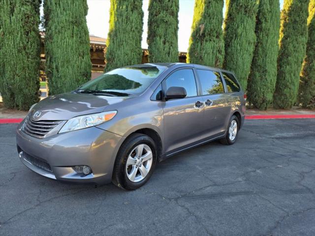 2013 Toyota Sienna L V6 7 Passenger