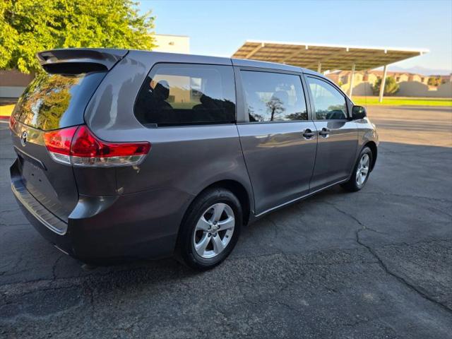 2013 Toyota Sienna L V6 7 Passenger