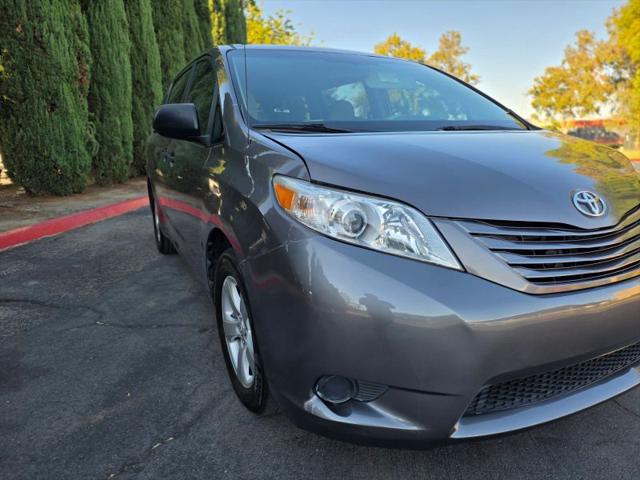 2013 Toyota Sienna L V6 7 Passenger