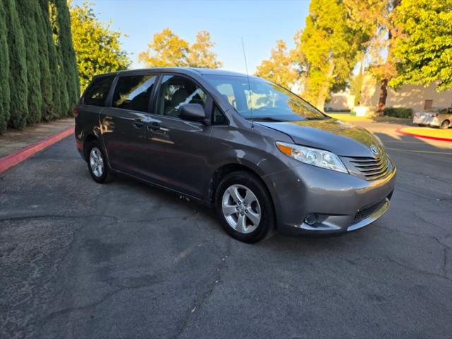2013 Toyota Sienna L V6 7 Passenger
