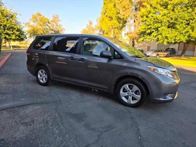 2013 Toyota Sienna L V6 7 Passenger