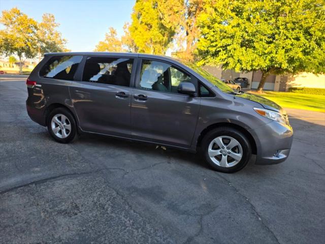 2013 Toyota Sienna L V6 7 Passenger