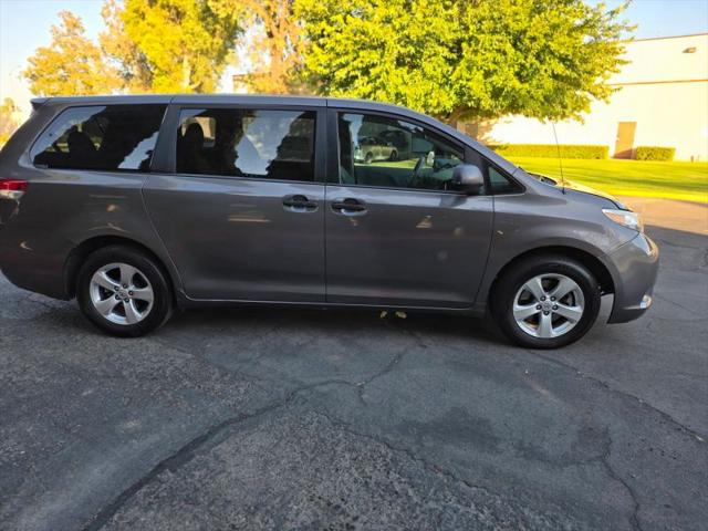 2013 Toyota Sienna L V6 7 Passenger