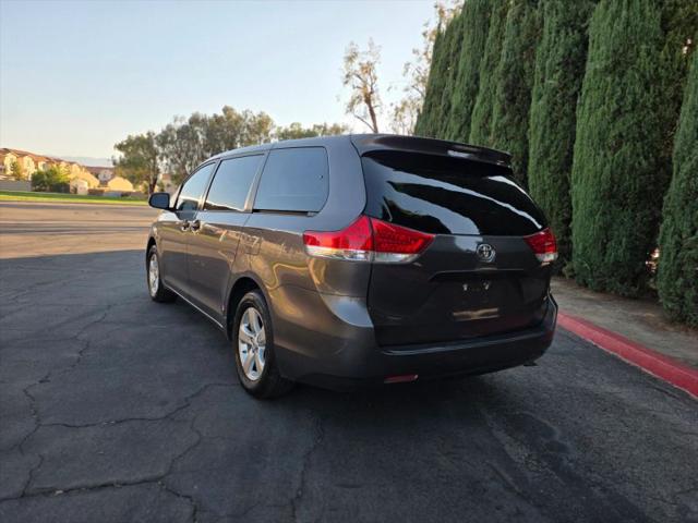 2013 Toyota Sienna L V6 7 Passenger