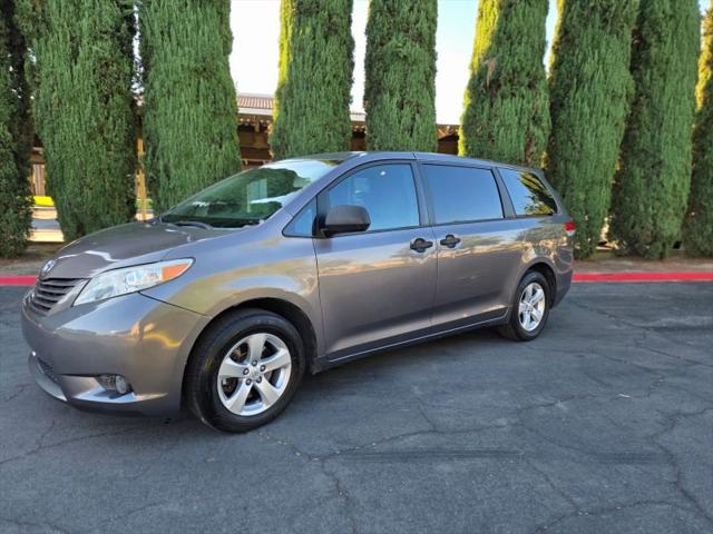 2013 Toyota Sienna L V6 7 Passenger