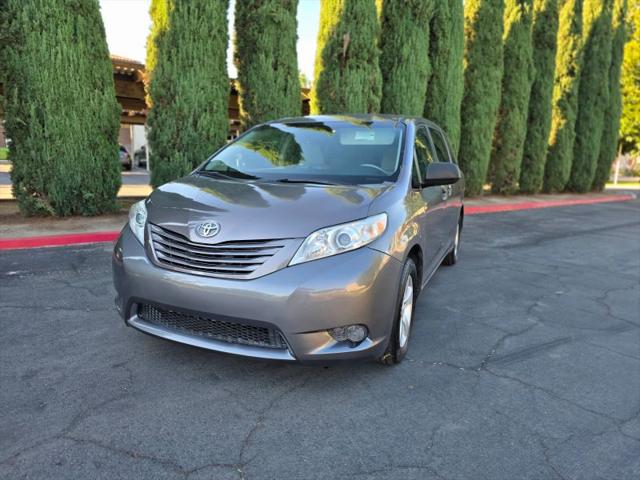 2013 Toyota Sienna L V6 7 Passenger