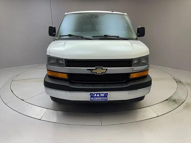 2021 Chevrolet Express Passenger RWD 3500 Extended Wheelbase LT
