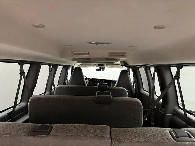 2021 Chevrolet Express Passenger RWD 3500 Extended Wheelbase LT