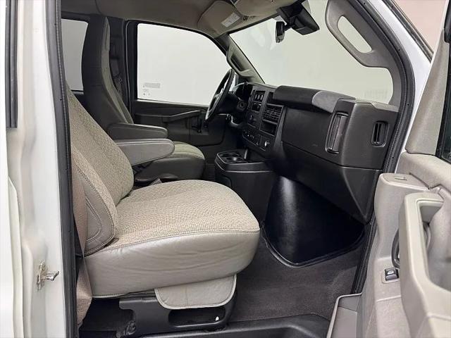 2021 Chevrolet Express Passenger RWD 3500 Extended Wheelbase LT