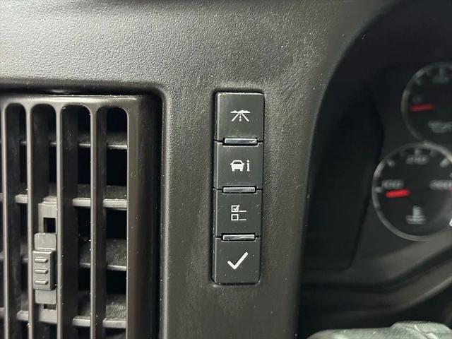 2021 Chevrolet Express Passenger RWD 3500 Extended Wheelbase LT