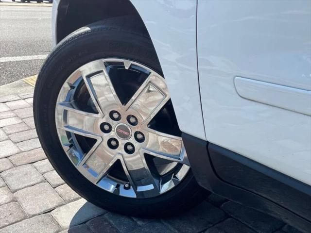 2017 GMC Acadia Base