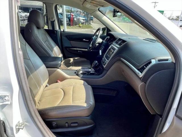 2017 GMC Acadia Base