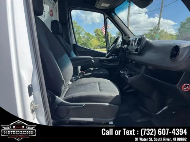 2019 Freightliner Sprinter Base