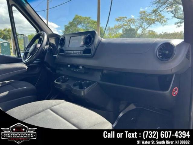 2019 Freightliner Sprinter Base