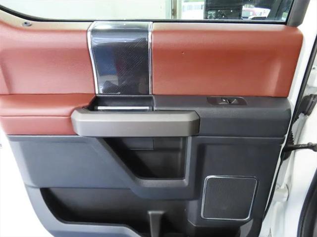 2022 Ford F-450 Platinum