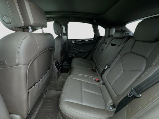 2021 Porsche Macan S