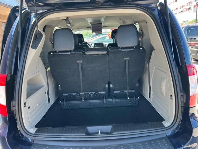 2014 Chrysler Town & Country Touring