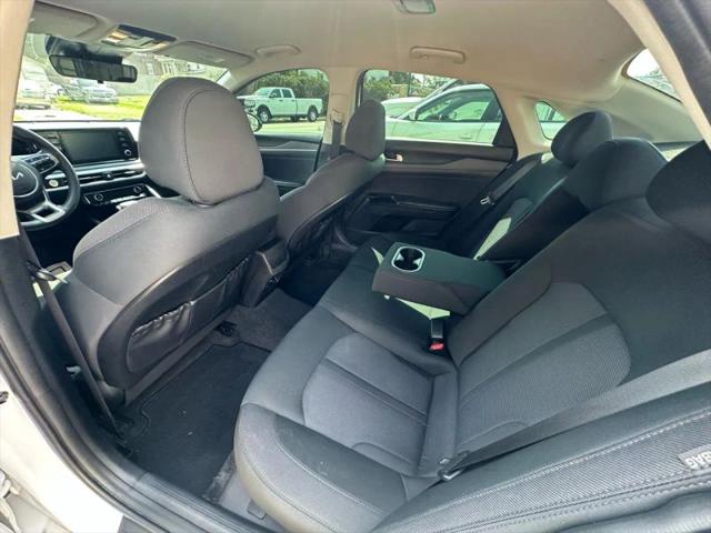 2022 Kia K5 LXS