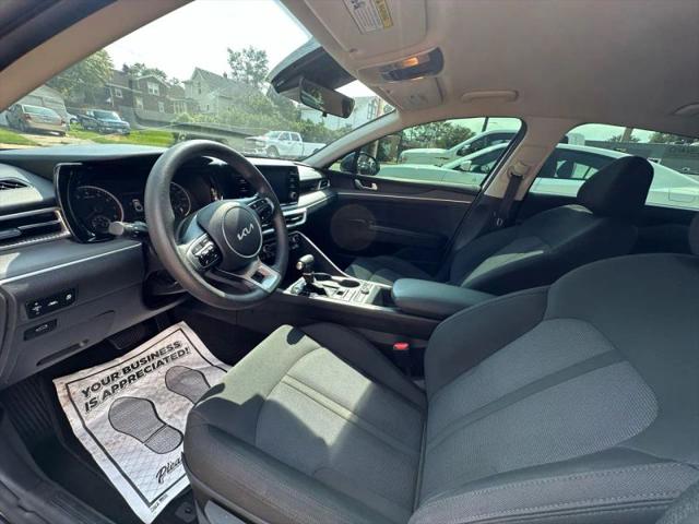 2022 Kia K5 LXS