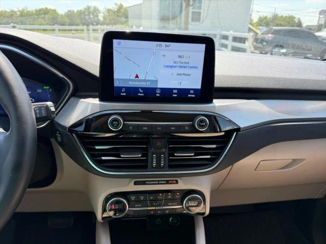 2021 Ford Escape Titanium Hybrid