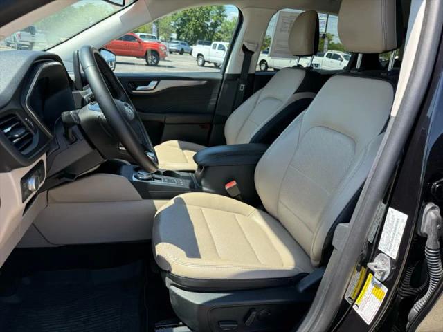 2021 Ford Escape Titanium Hybrid