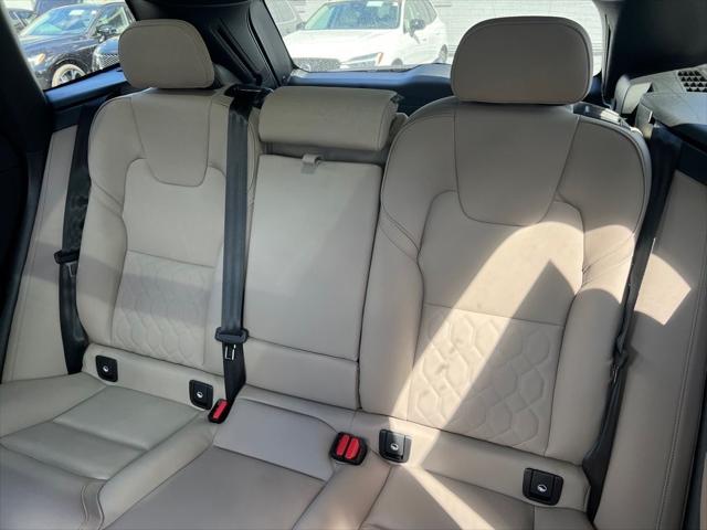 2026 Volvo XC60 Plug-In Hybrid T8 Plus
