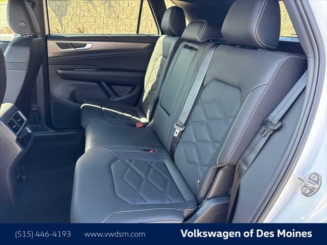 2026 Volkswagen Atlas Cross Sport 2.0T SE w/Technology