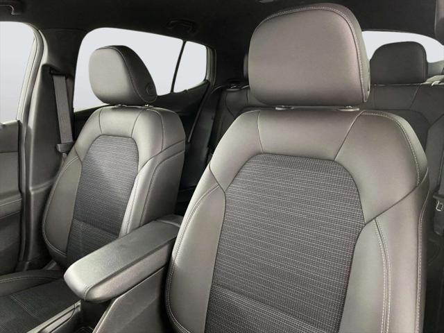 2024 Buick NV Preferred FWD