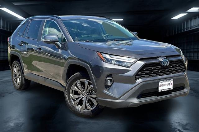 2022 Toyota RAV4 Hybrid XLE Premium 2022 Toyota RAV4 Hybrid XLE Premium