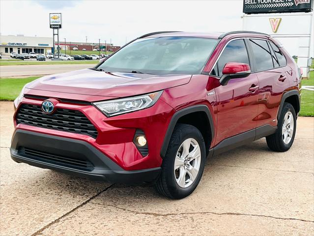 2020 Toyota RAV4 Hybrid XLE