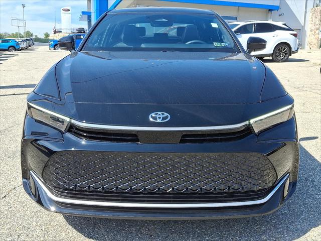 2025 Toyota Crown Limited 2025 Toyota Crown Limited