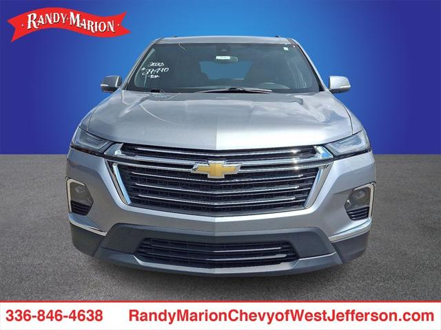 2023 Chevrolet Traverse AWD LT Leather