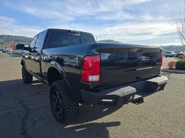 2017 RAM 2500 Big Horn Crew Cab 4x4 64 Box 2017 RAM 2500 Big Horn Crew Cab 4x4 64 Box
