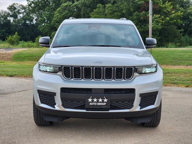 2024 Jeep Grand Cherokee L Laredo 4x4