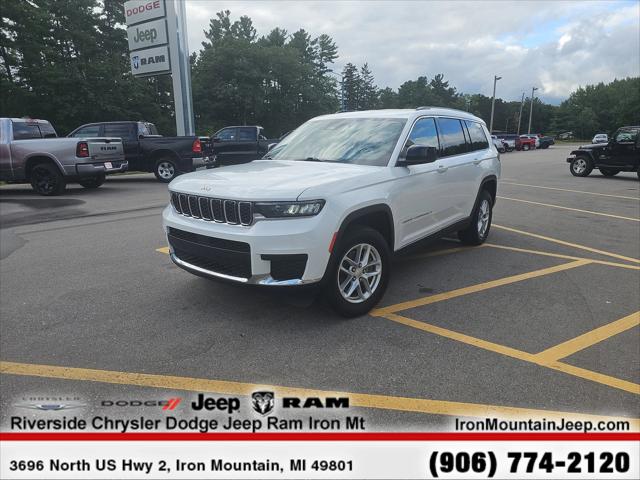 2023 Jeep Grand Cherokee L Laredo 4x4 2023 Jeep Grand Cherokee L Laredo 4x4