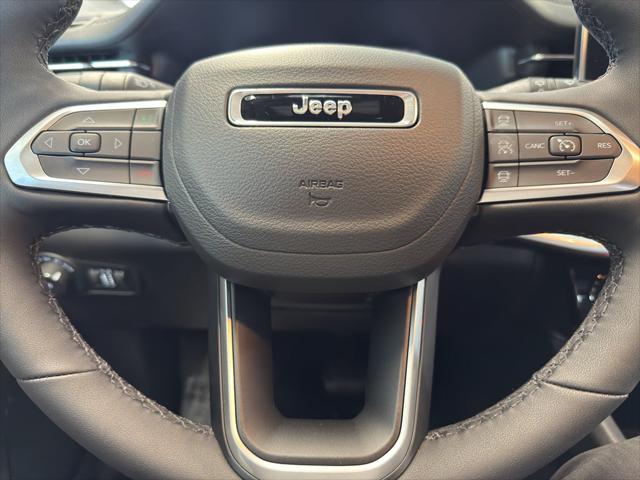 2025 Jeep Compass COMPASS LIMITED 4X4
