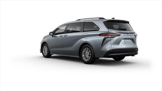 2025 Toyota Sienna LE