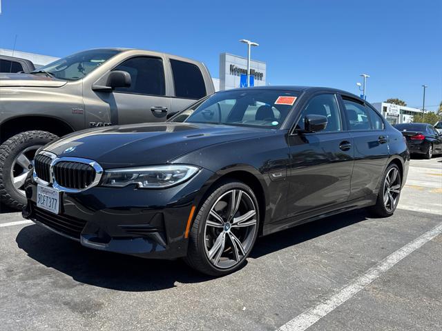 2022 BMW 3 Series 330e Sedan