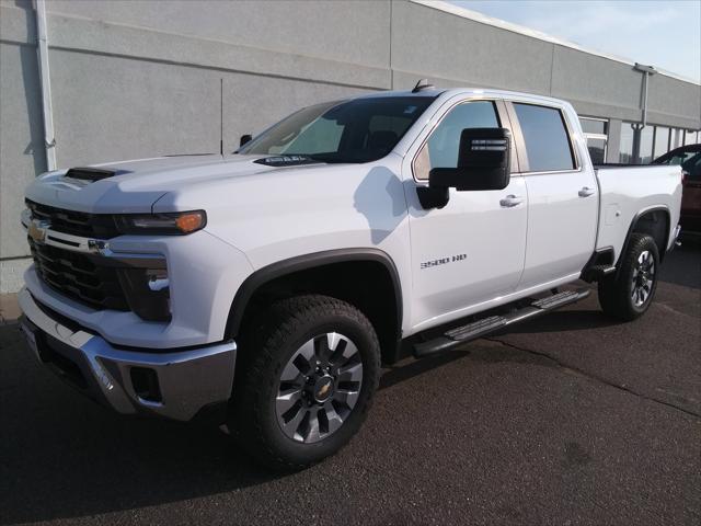 2024 Chevrolet Silverado 3500HD 4WD Crew Cab Standard Bed LT