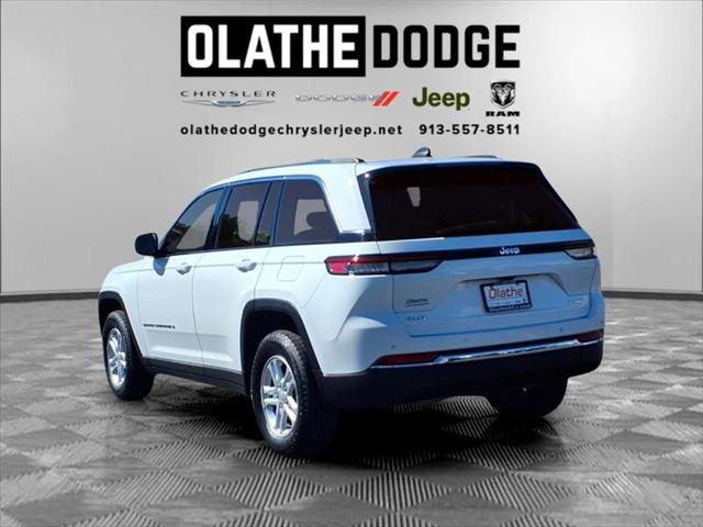 2023 Jeep Grand Cherokee Laredo 4x4 2023 Jeep Grand Cherokee Laredo 4x4