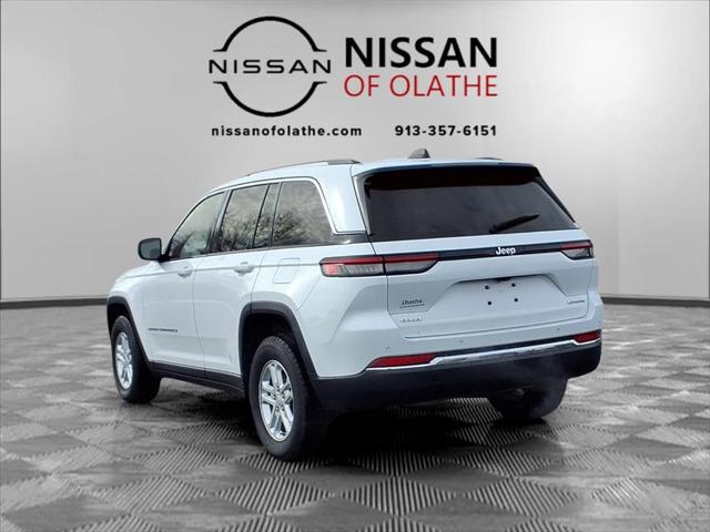 2023 Jeep Grand Cherokee Laredo 4x4