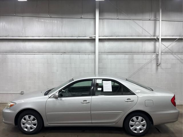 Used 2002 Toyota Camry For Sale in Wilmington, OH