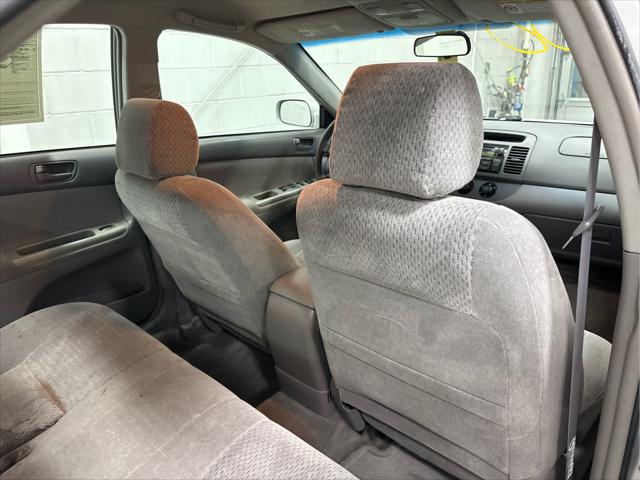 Used 2002 Toyota Camry For Sale in Wilmington, OH
