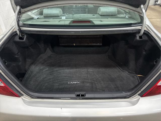 Used 2002 Toyota Camry For Sale in Wilmington, OH