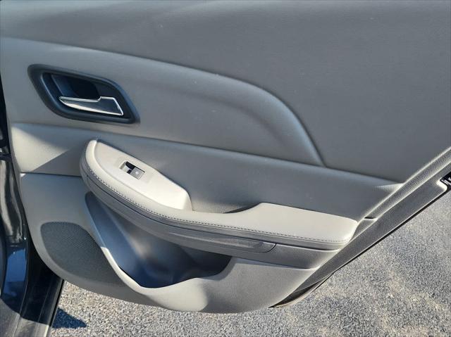 Used 2014 Chevrolet Malibu For Sale in Wilmington, OH